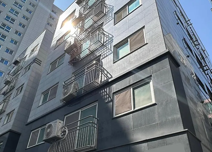 Apartamento Yuo Cozy House R3 B3 *